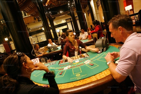 Trải nghiệm casino hấp dẫn cùng Night Rush và khám phá thế giới online Night Rush